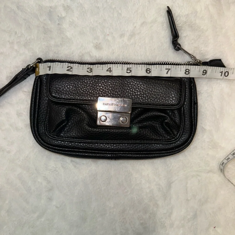 3 x 20$ Dana Buchman Black Wristlet Clutch